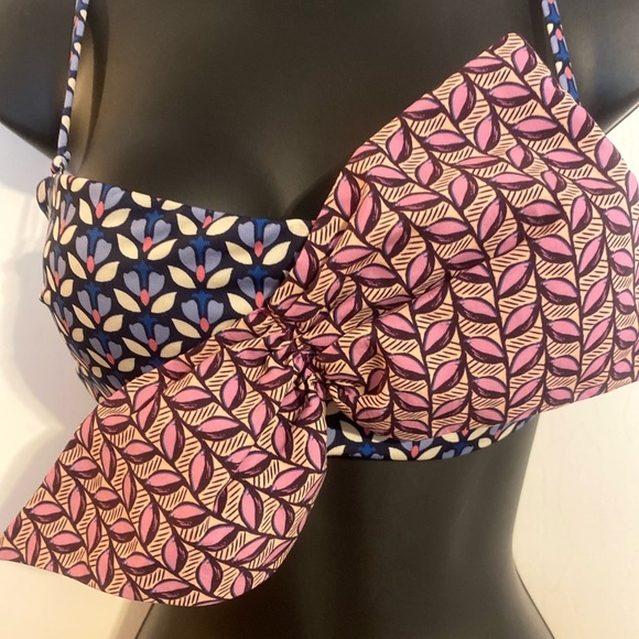 “ZARA” Bandeau & Bow Bikini Top - Picture 7 of 14